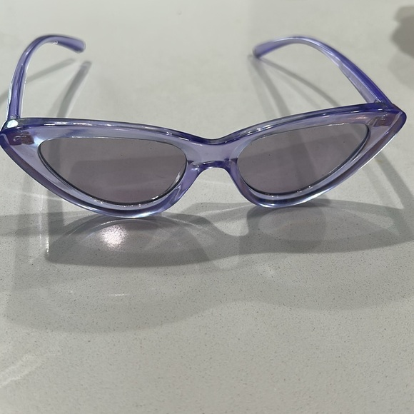 Foster Grant Lilac Cat Eye Sunglasses - Picture 3 of 7